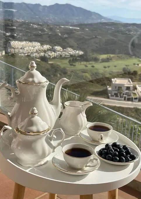 Golf, Sea And Mountain Views Apartment La Cala De Mijas